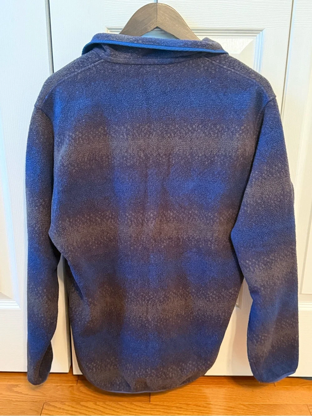 Patagonia Synchilla Snap-T Fleece Pullover in Gem Stripe New Navy